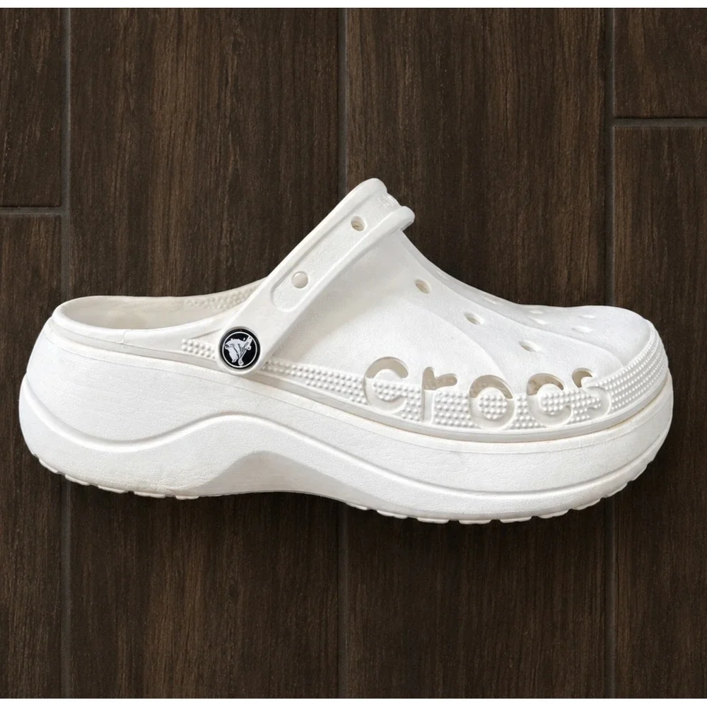 Crocs Baya Platform Clogs Womens 10 White Chunky Slip On